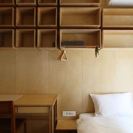 Entire Apartment Or Single Rooms In Homegarden Park Near Camp Humprehys Пхёнтхэк Экстерьер фото